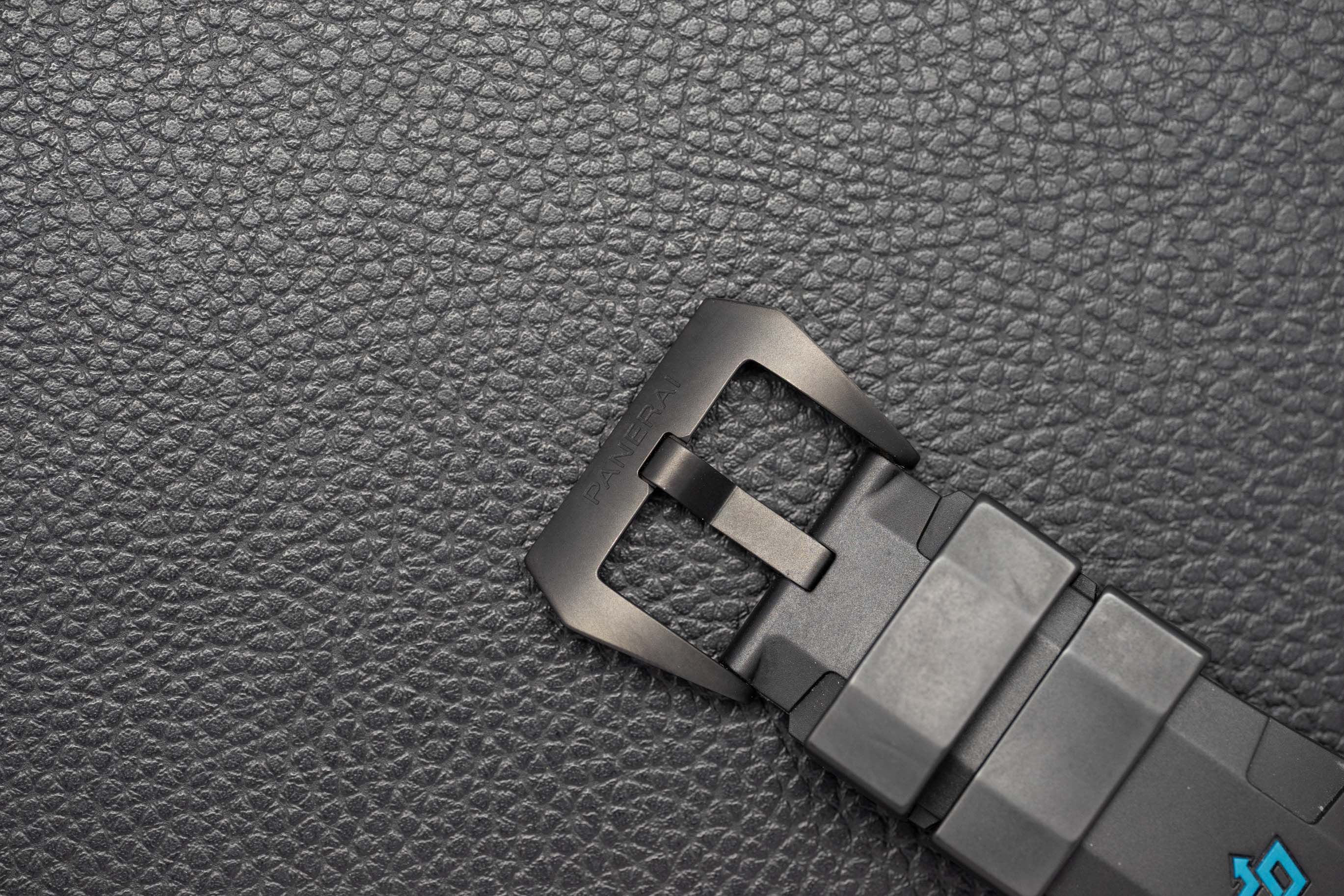 Panerai Luminor Submersible Carbotech PAM00616 Fullset 2019 Box+Papers