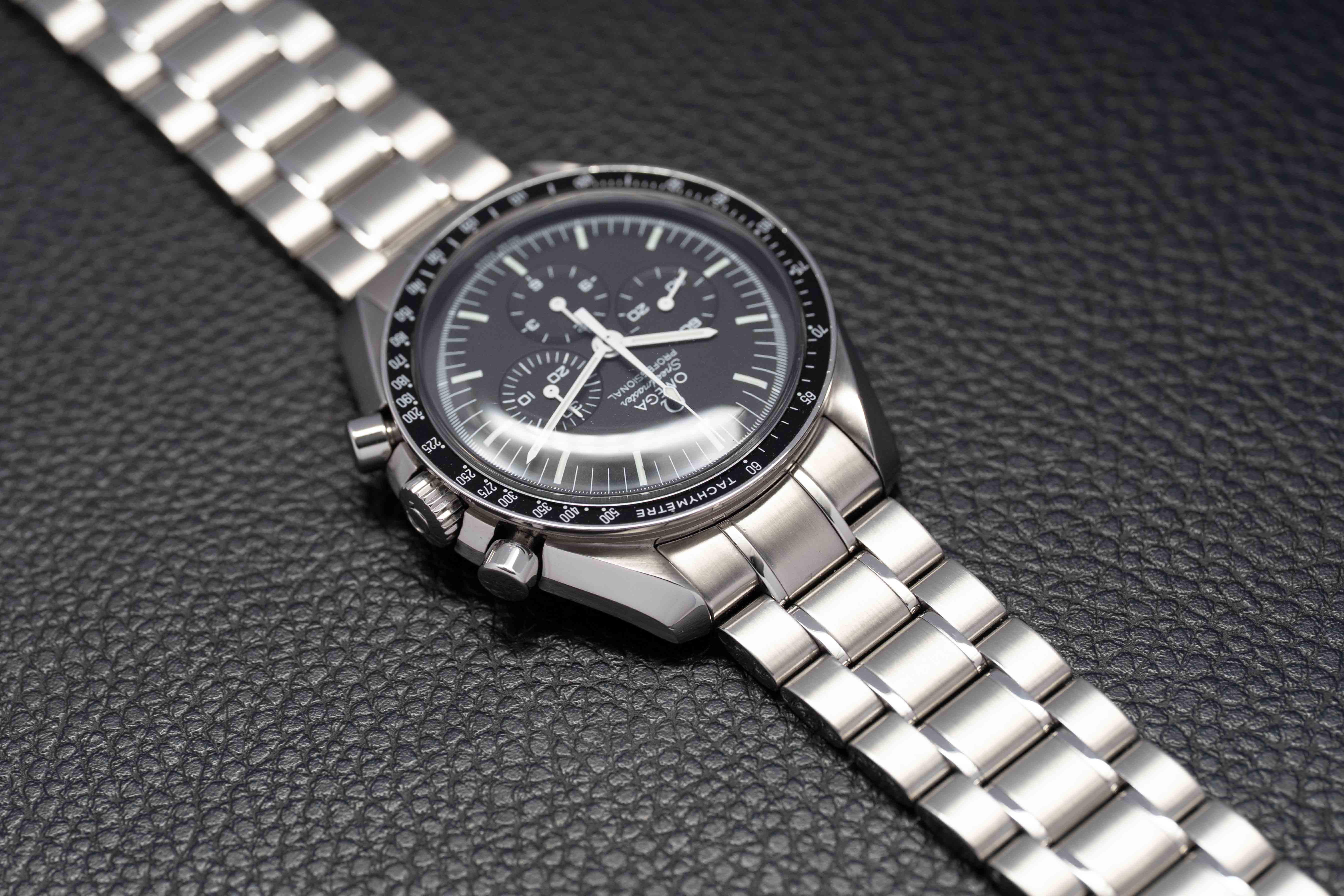 Omega Speedmaster Moonwatch 3570.50 Fullset 2008 Box+Papers