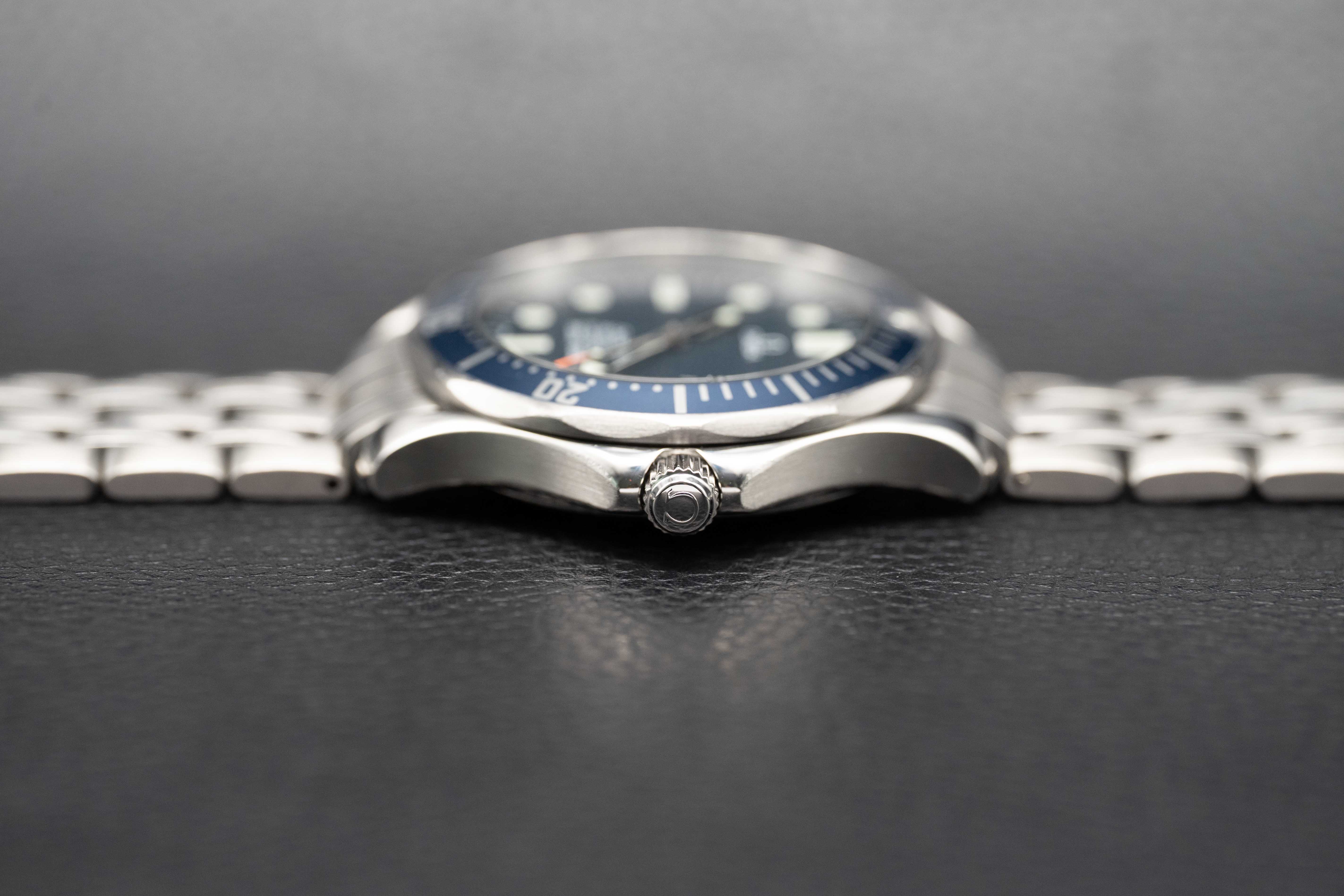 Omega Seamaster Diver 300 2531.80 Blue Dial 1999