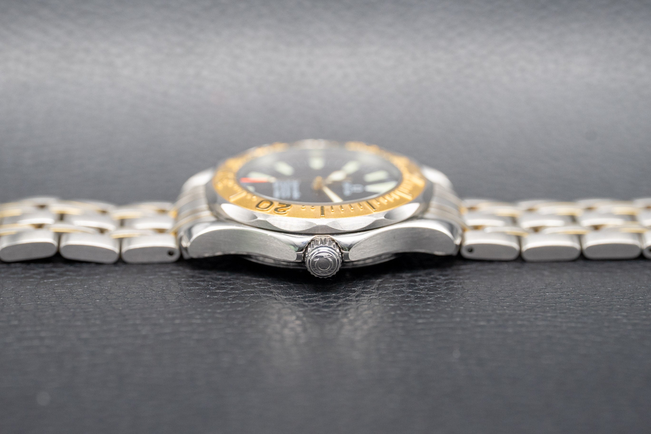 Omega Seamaster 300 2453.50 Black Dial 2006