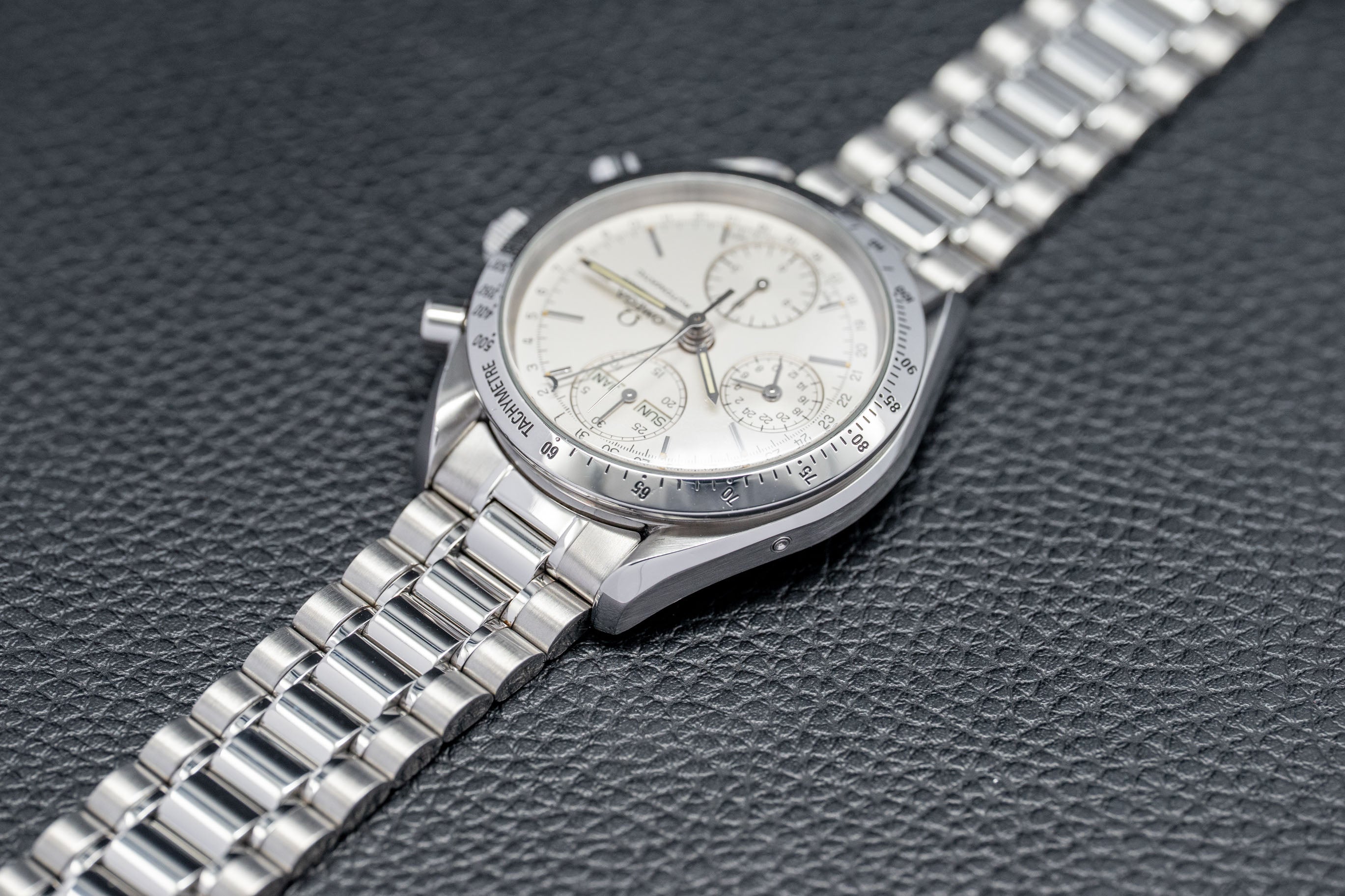 Omega Speedmaster Day Date 3521.30 Silver Dial 1993