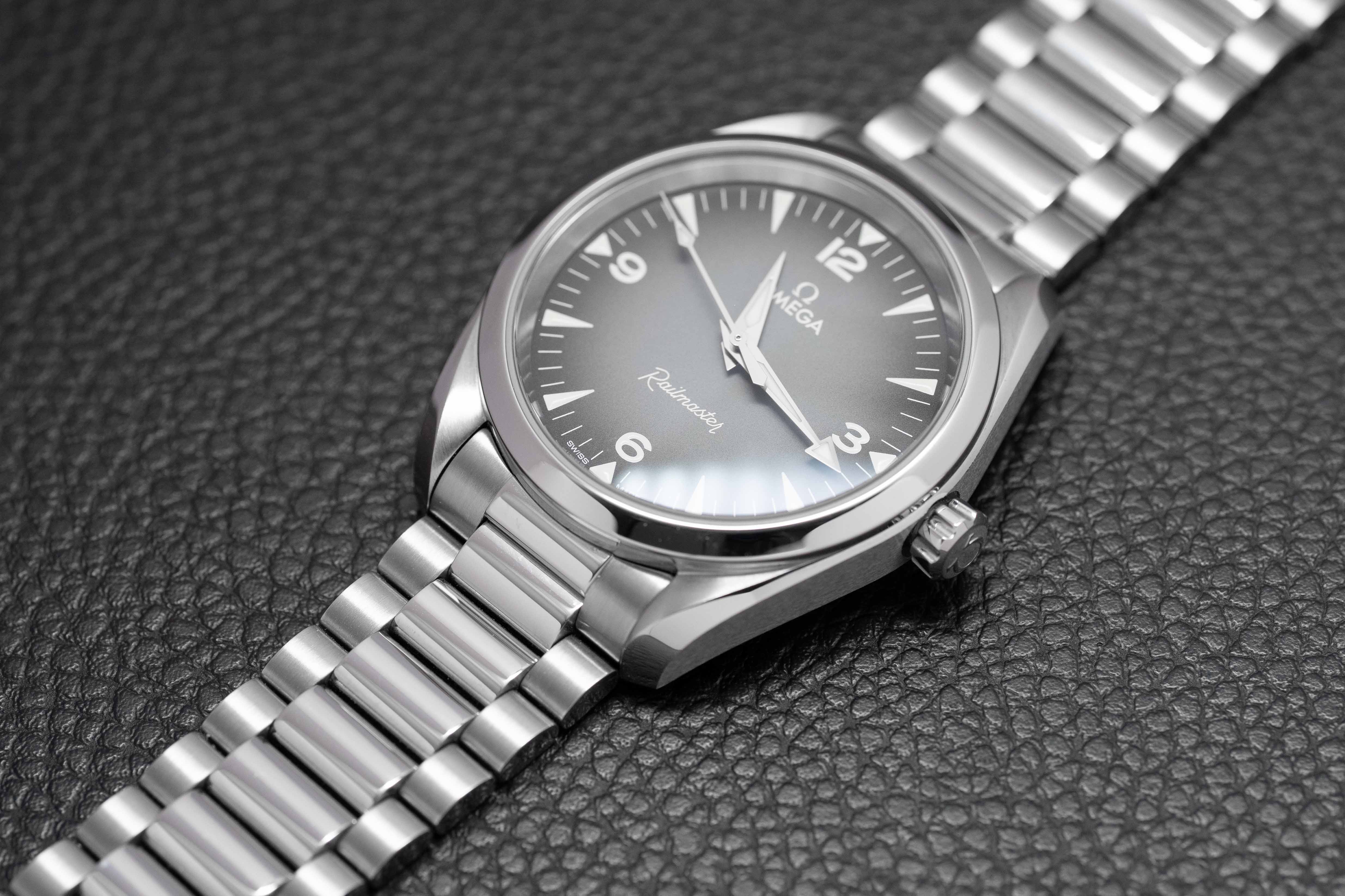Omega Railmaster 235.10.38.20.06.001 Fullset 2025 Box+Papers