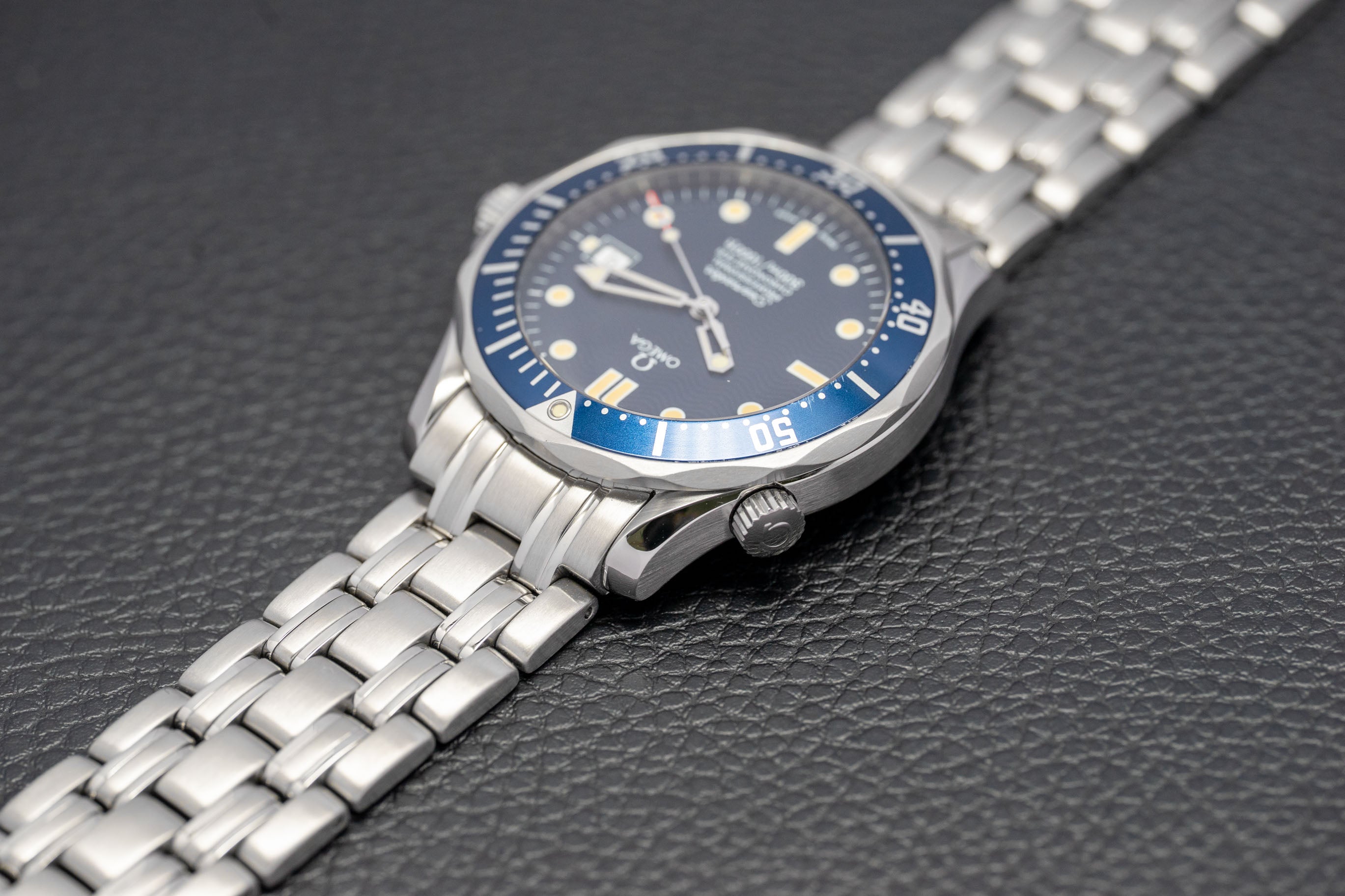 Omega Seamaster Diver 300 2531.80 Blue Dial 1996