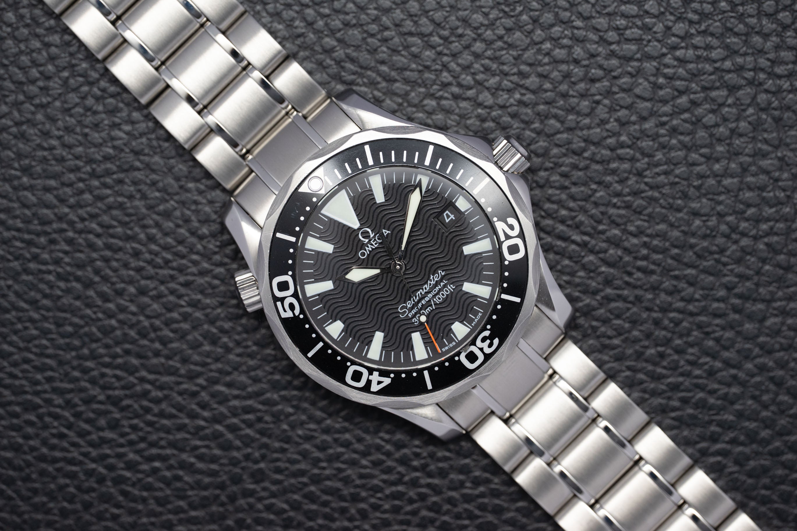 Omega Seamaster 300 2262.50 Fullset 2001 Box+Papers