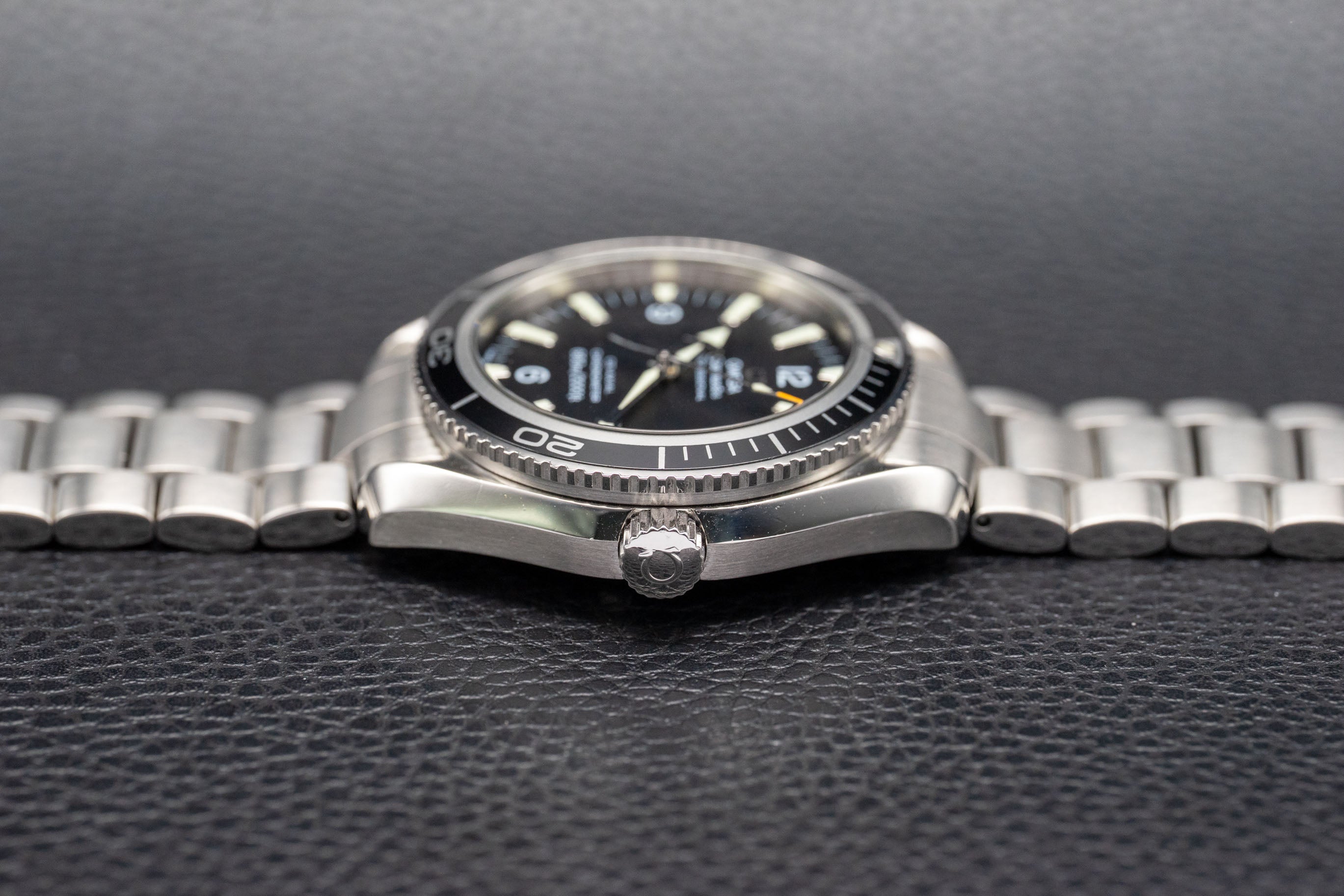 Omega Seamaster Planet Ocean 2201.50 Fullset 2015 Box+Papers