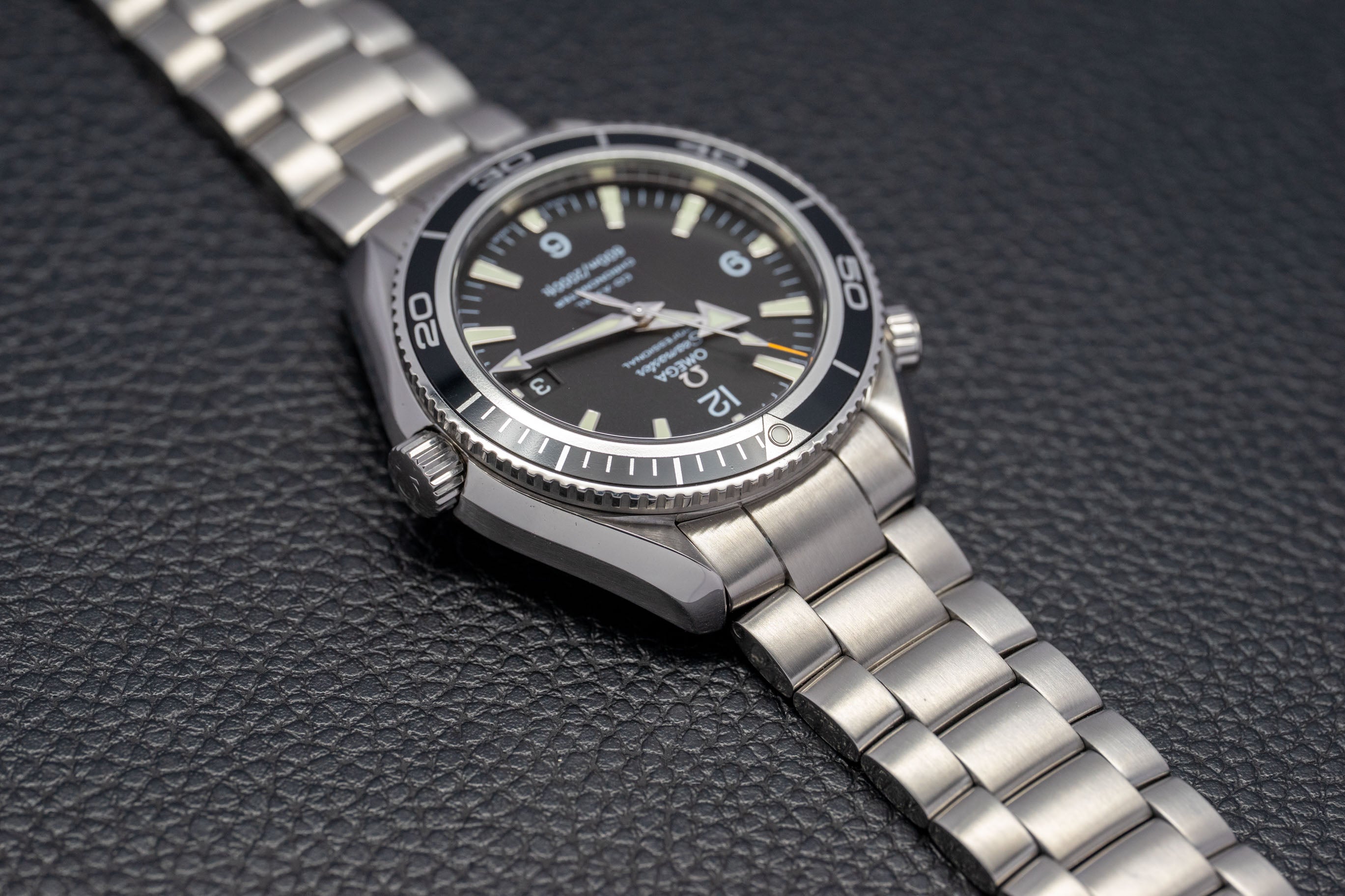 Omega Seamaster Planet Ocean 2201.50 Fullset 2015 Box+Papers